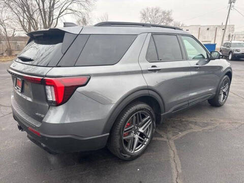 2025 Ford Explorer ST-Line