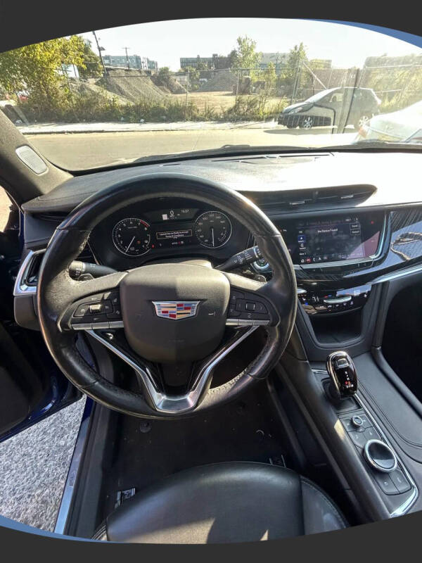 2023 Cadillac XT6 Premium Luxury