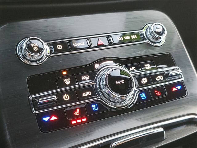 2022 Lincoln Nautilus Reserve