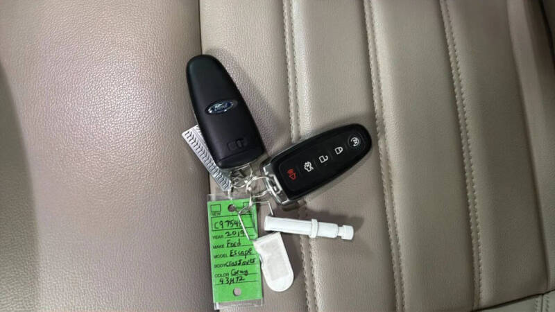 2019 Ford Escape SEL