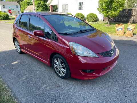 2009 Honda Fit for sale at Via Roma Auto Sales in Columbus OH