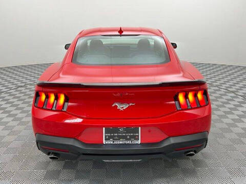 2024 Ford Mustang EcoBoost