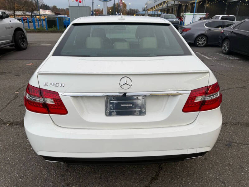 2011 Mercedes-Benz E-Class