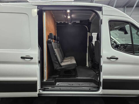 2024 Ford Transit 250