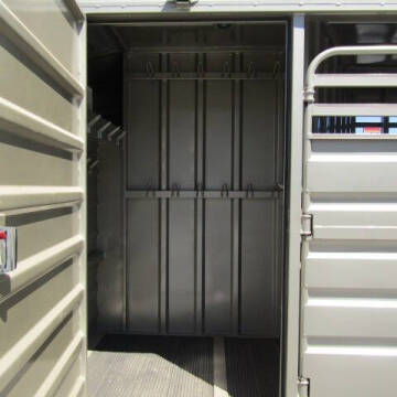 2025 GR 32FT TRAINER STOCK COMBO