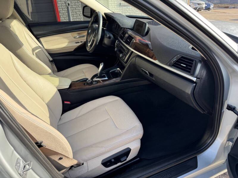 2015 BMW 3 Series 328i xDrive