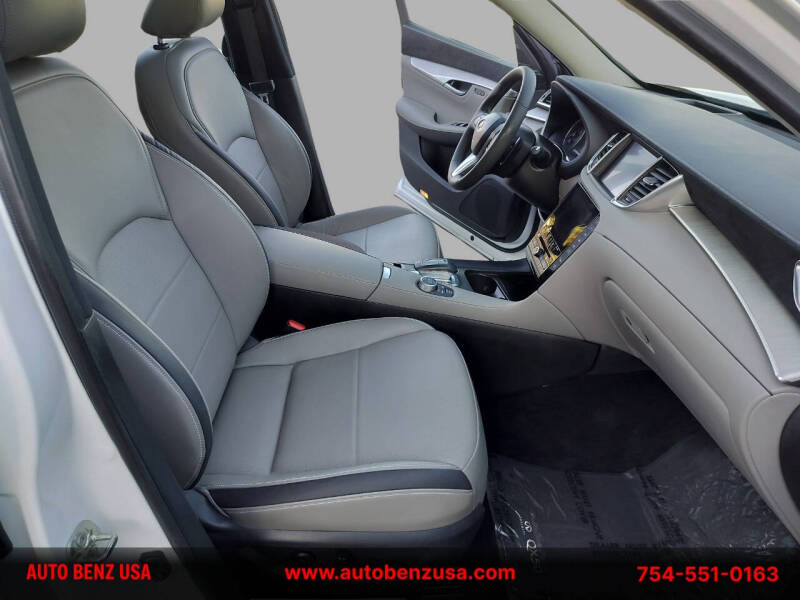 2023 Infiniti QX50 Sensory