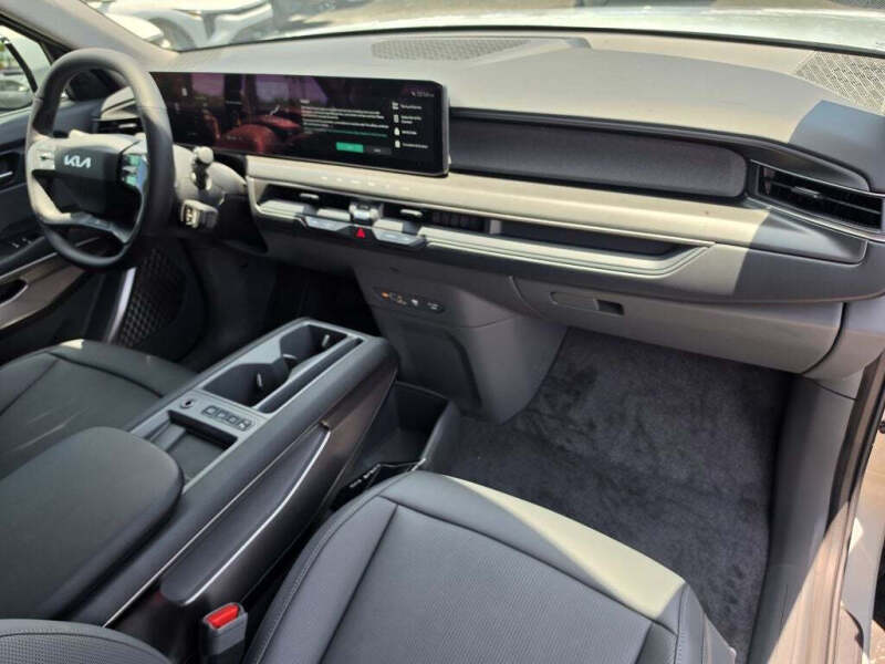 2026 Kia EV9 Light Long Range