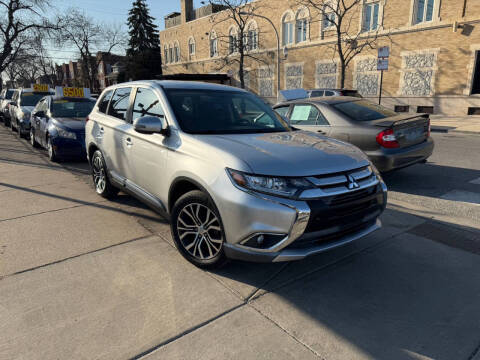 2018 Mitsubishi Outlander for sale at Jeff Auto Sales INC in Chicago IL