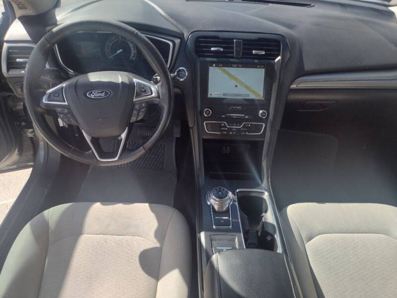 2019 Ford Fusion SE