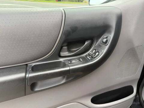 2002 Ford Ranger XLT Appearance