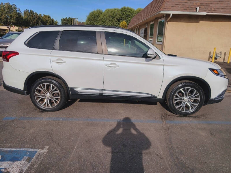 2016 Mitsubishi Outlander SEL