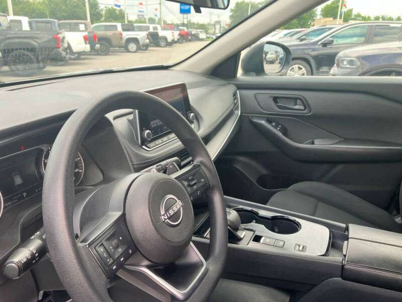 2024 Nissan Rogue S