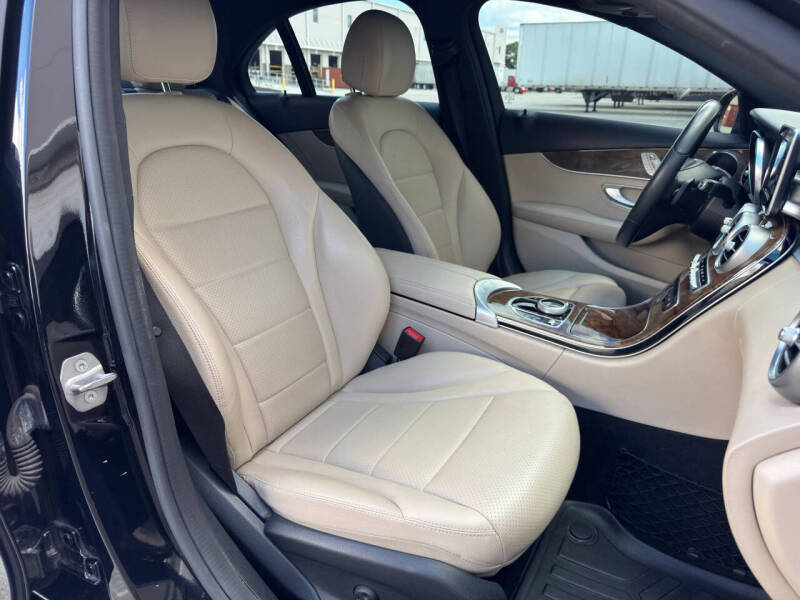 2018 Mercedes-Benz C-Class C 300