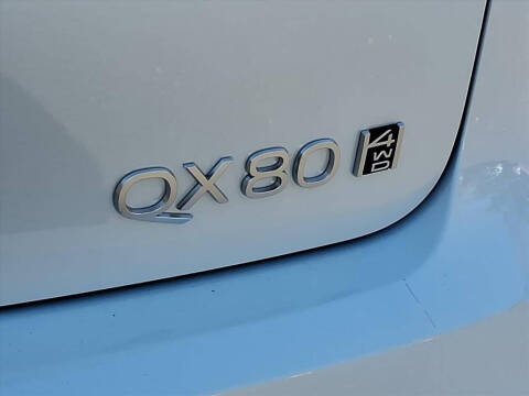 2026 Infiniti QX80 Luxe