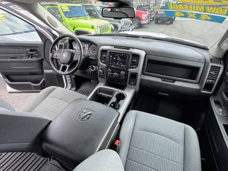 2023 RAM 1500 Classic Express