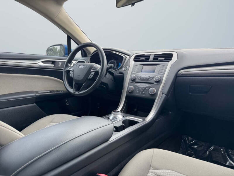 2017 Ford Fusion Hybrid S