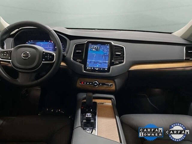 2025 Volvo XC90 B6 Plus Bright Theme 7P