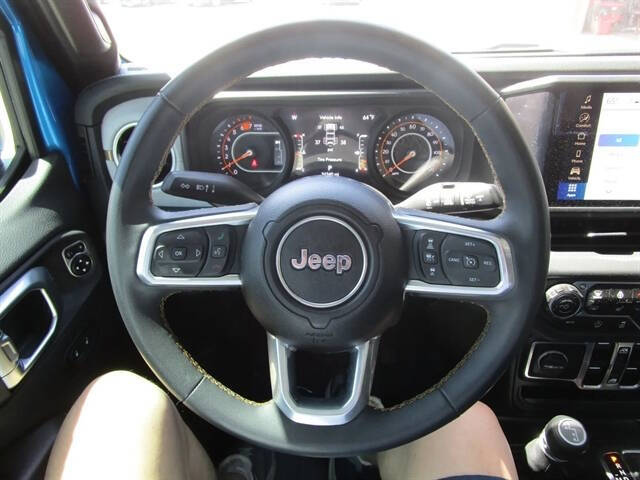 2024 Jeep Wrangler Sahara