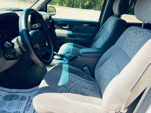 2004 GMC Envoy XL SLE