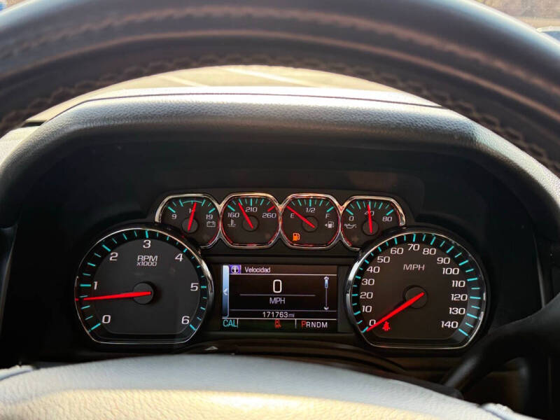 2016 Chevrolet Suburban LT