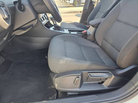 2019 Volkswagen e-Golf SE