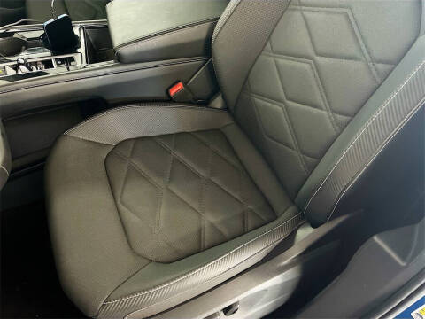 2024 Volkswagen Atlas Cross Sport SE