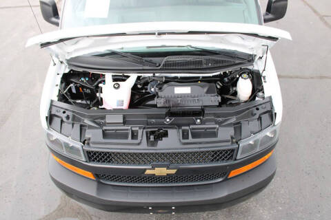 2024 Chevrolet Express 2500