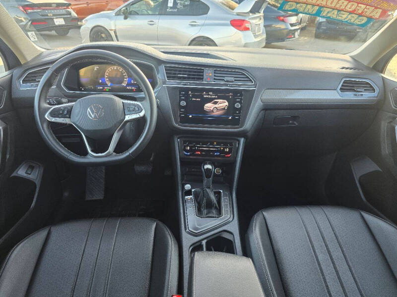 2024 Volkswagen Tiguan SE