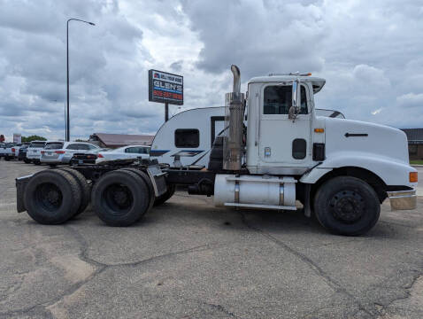 1993 International 9200 Day Cab