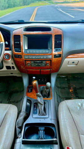 2004 Lexus GX 470