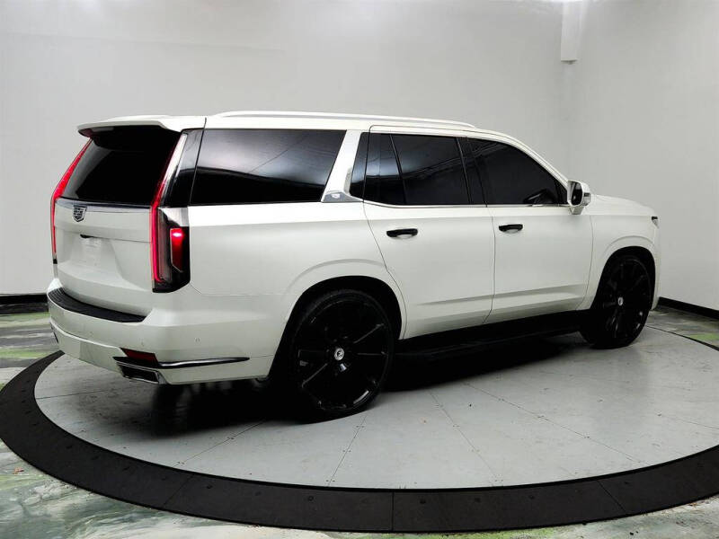 2022 Cadillac Escalade Premium Luxury