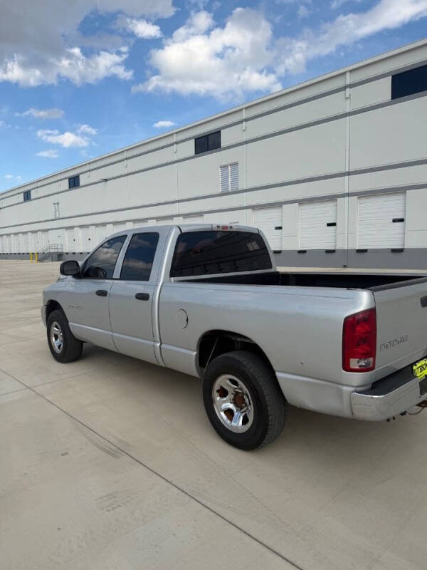 2004 Dodge Ram 1500 SLT