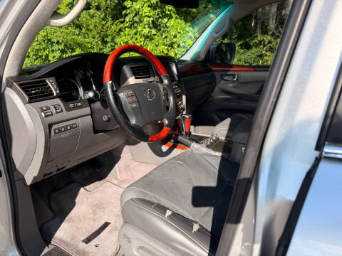 2008 Lexus LX 570