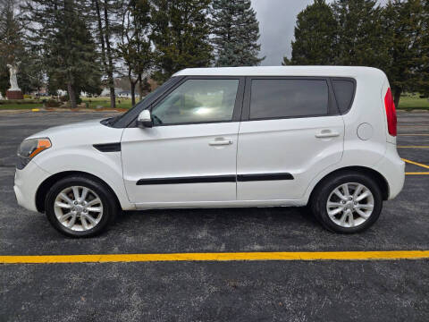 2013 Kia Soul +