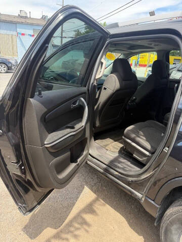 2011 GMC Acadia SLE