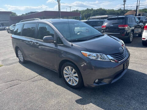 2014 Toyota Sienna