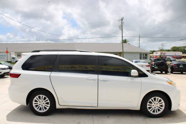 2015 Toyota Sienna