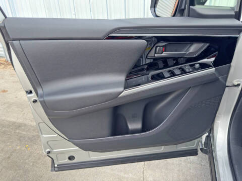 2024 Toyota bZ4X XLE