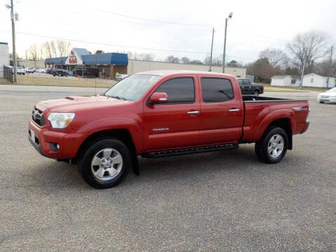 2014 Toyota Tacoma for sale at Young's Motor Company Inc. in Benson NC