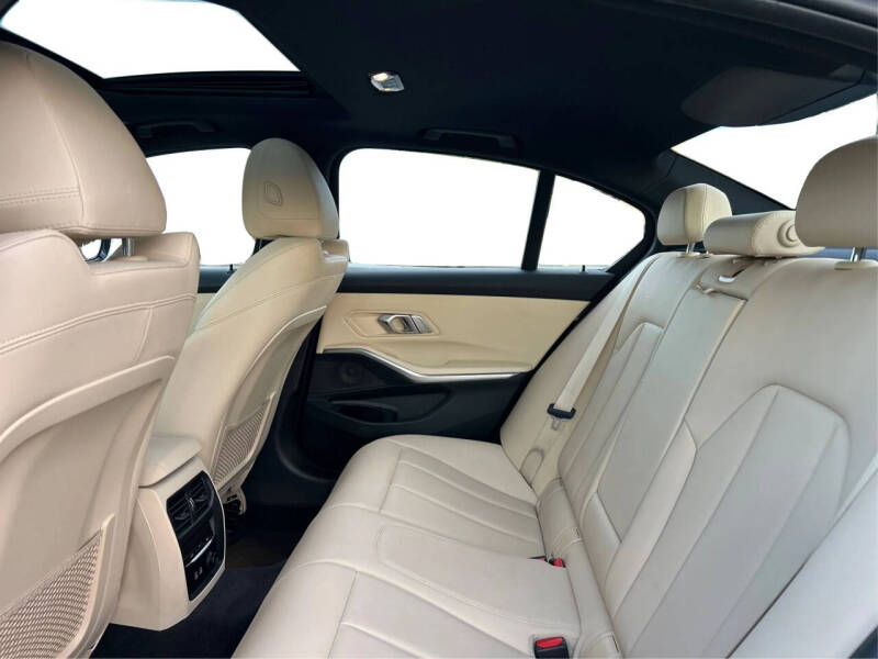 2019 BMW 3 Series 330i