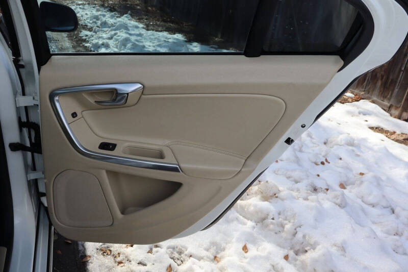 2015 Volvo S60 T5 Drive-E Premier