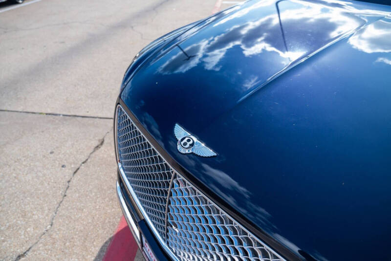 2021 Bentley Bentayga V8