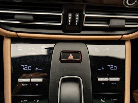 2023 Porsche Macan S