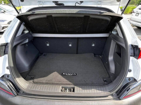 2023 Hyundai Kona SE