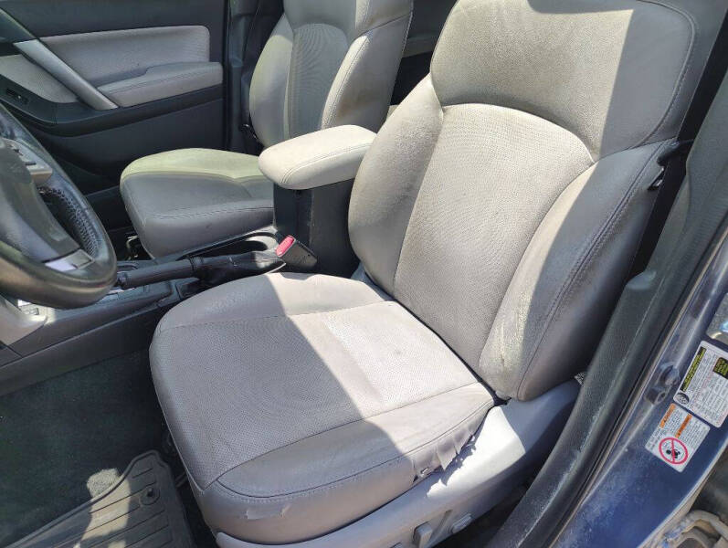 2015 Subaru Forester 2.5i Touring