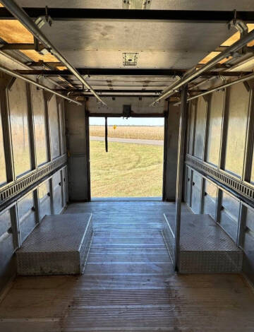 2010 Freightliner MT45 Chassis