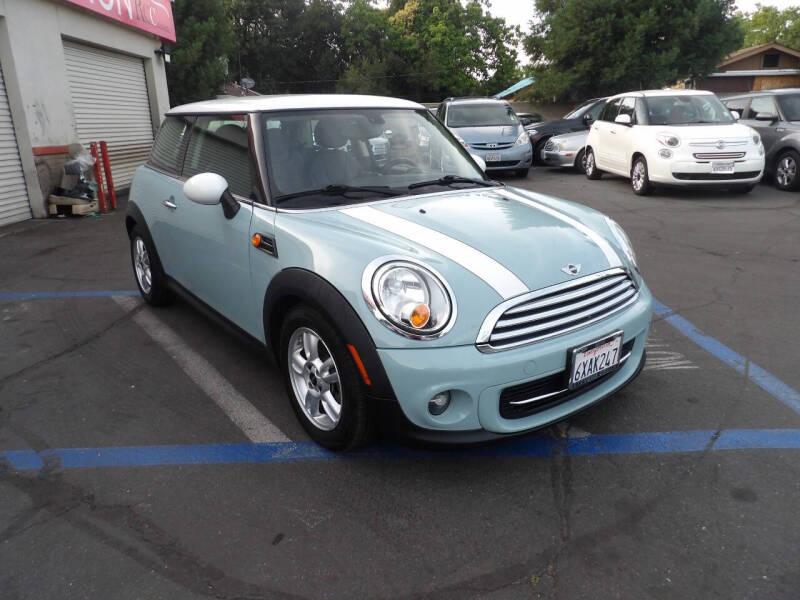 2012 MINI Cooper Hardtop