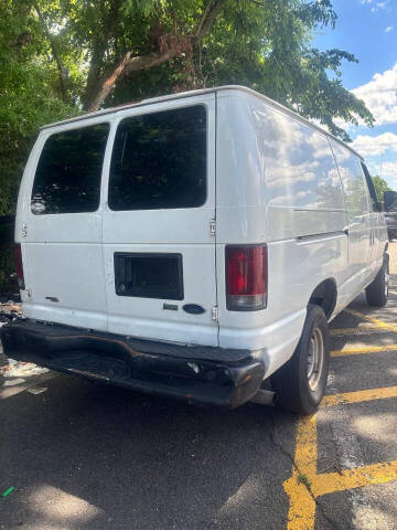 2013 Ford E-Series E-350 SD