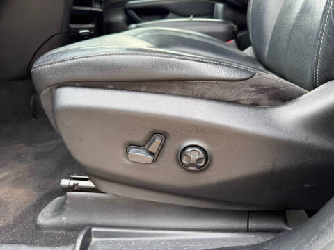 2020 Chrysler Pacifica Launch Edition